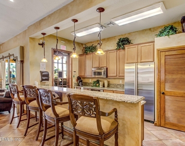 108 Laguna Villa Boulevard - Photo Thumbnail 8