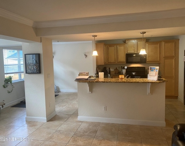 108 Laguna Villa Boulevard - Photo Thumbnail 2