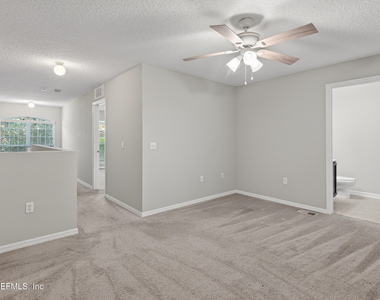 11816 Lake Bend Circle - Photo Thumbnail 16