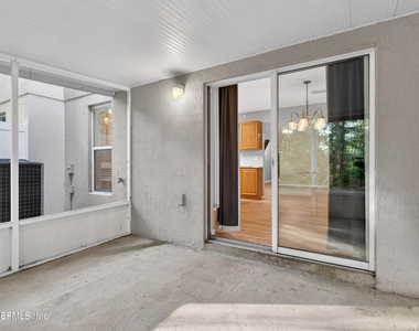 11816 Lake Bend Circle - Photo Thumbnail 30