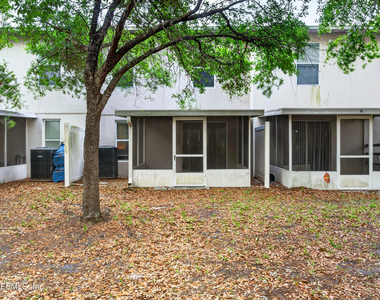 11816 Lake Bend Circle - Photo Thumbnail 31