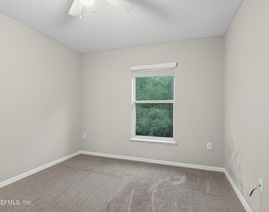11816 Lake Bend Circle - Photo Thumbnail 25