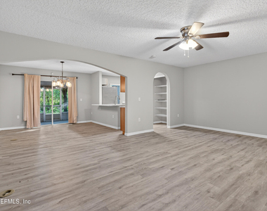 11816 Lake Bend Circle - Photo Thumbnail 6