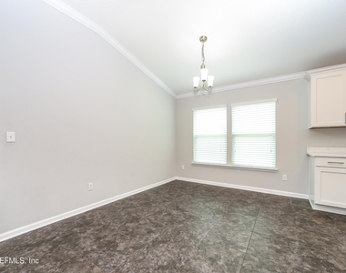 12385 Sacha Road - Photo Thumbnail 4