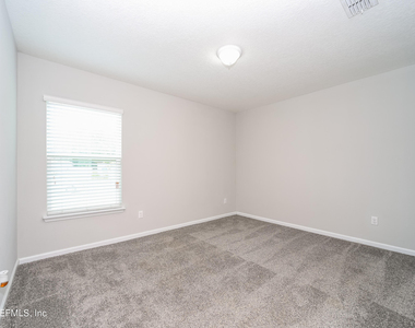 12385 Sacha Road - Photo Thumbnail 10