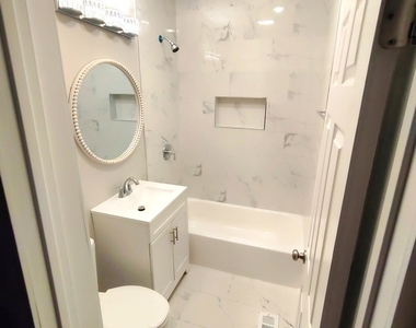 1507 E 76th Place - Photo Thumbnail 9