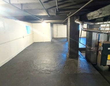 1507 E 76th Place - Photo Thumbnail 13