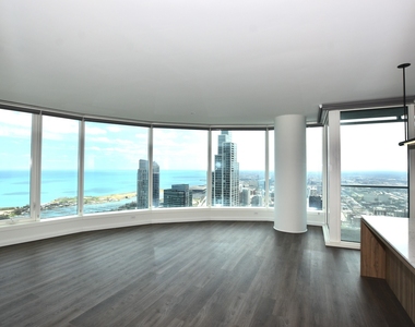 1000 S Michigan Avenue - Photo Thumbnail 4