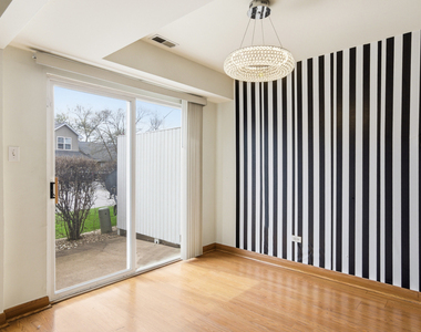 5610 W Von Avenue - Photo Thumbnail 6