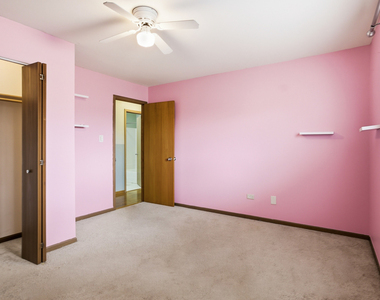 5610 W Von Avenue - Photo Thumbnail 18