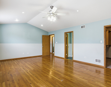 5610 W Von Avenue - Photo Thumbnail 11