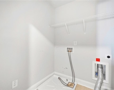 3831 Brookburn Park - Photo Thumbnail 23