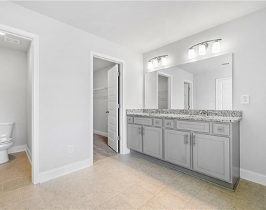 3831 Brookburn Park - Photo Thumbnail 18