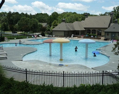 1490 Avalon Creek Road - Photo Thumbnail 12