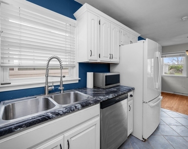1815 Cody Street - Photo Thumbnail 11