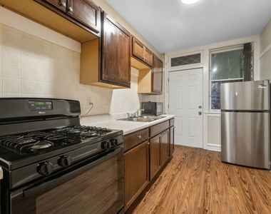 8235 S Indiana Avenue - Photo Thumbnail 11