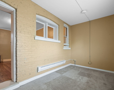 8235 S Indiana Avenue - Photo Thumbnail 13
