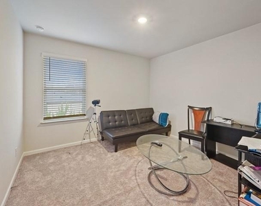 3971 Dean Grove Way - Photo Thumbnail 10