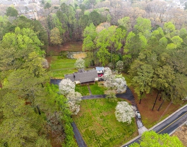 465 Dobbs Road - Photo Thumbnail 38
