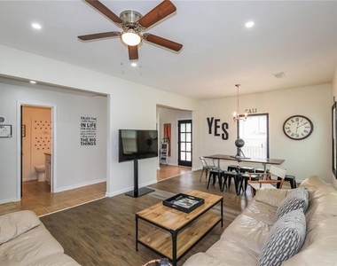64 Moury Avenue Se - Photo Thumbnail 3