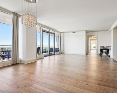 3344 Peachtree Road Ne - Photo Thumbnail 11