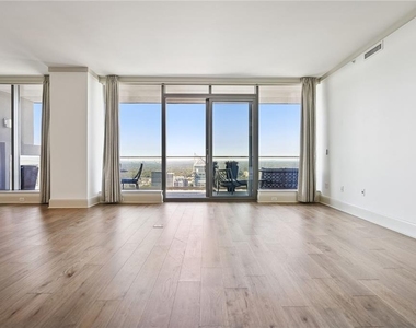 3344 Peachtree Road Ne - Photo Thumbnail 7