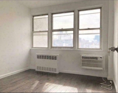 50 Bayard Street - Photo Thumbnail 3
