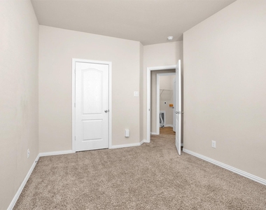 223 Shoreview Drive - Photo Thumbnail 20