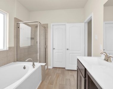 223 Shoreview Drive - Photo Thumbnail 29