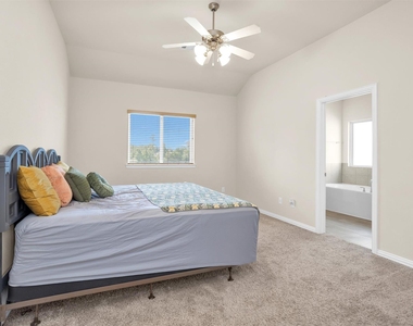 223 Shoreview Drive - Photo Thumbnail 25