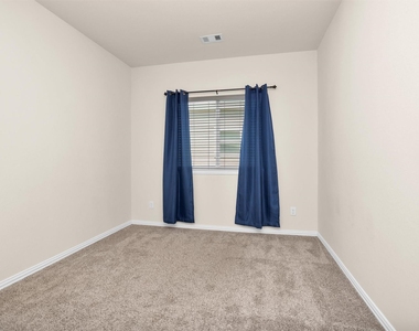 223 Shoreview Drive - Photo Thumbnail 22