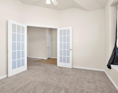 223 Shoreview Drive - Photo Thumbnail 8