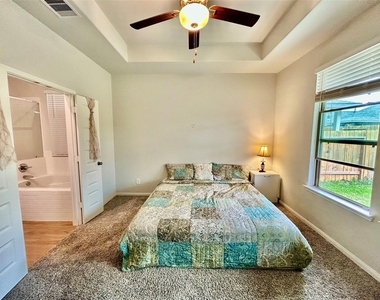 1055 Bluebonnet Trail - Photo Thumbnail 10