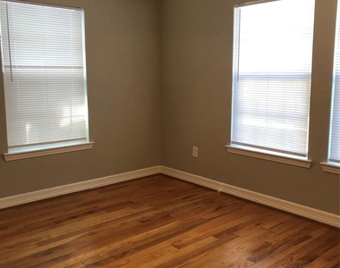 1320 W 24th Street - Photo Thumbnail 5