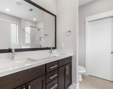 719 Schwartz Street - Photo Thumbnail 10