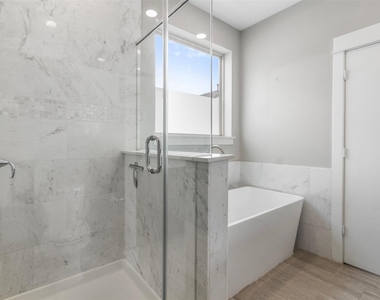 719 Schwartz Street - Photo Thumbnail 9