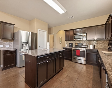 4502 Mallory Creek Drive - Photo Thumbnail 8