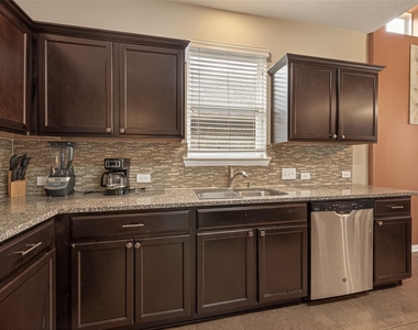 4502 Mallory Creek Drive - Photo Thumbnail 9