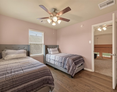4502 Mallory Creek Drive - Photo Thumbnail 20