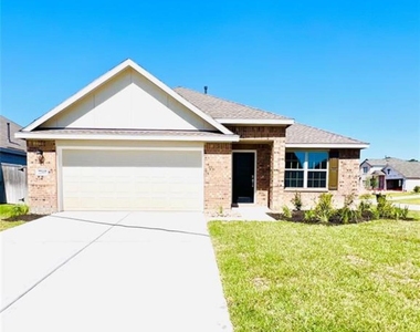 22445 Mountain Pine Drive - Photo Thumbnail 1