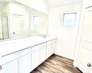 22445 Mountain Pine Drive - Photo Thumbnail 11