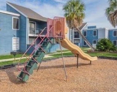 801 S Allen Genoa Road - Photo Thumbnail 13