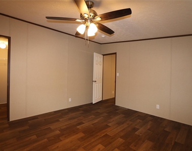 16501 E Emerson Circle - Photo Thumbnail 23