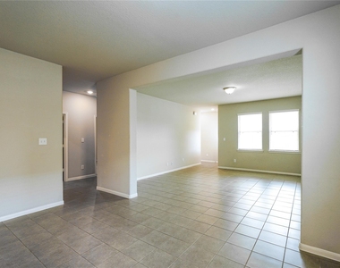 8414 Quiet Bay Drive - Photo Thumbnail 6