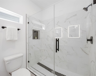 5811 Senior Street - Photo Thumbnail 8