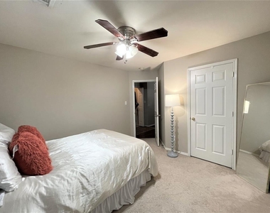10 Butterfly Branch Place - Photo Thumbnail 23