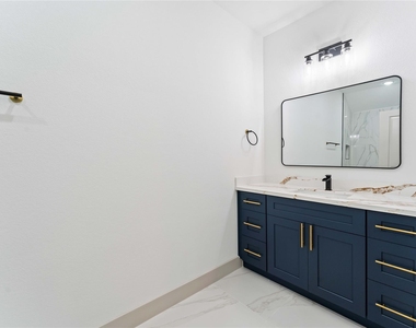 9001 Nyssa Street - Photo Thumbnail 23