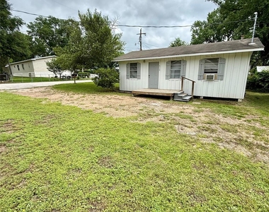 519 Mcguire Ln - Photo Thumbnail 1