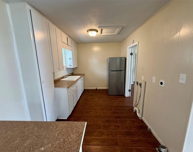 519 Mcguire Ln - Photo Thumbnail 3