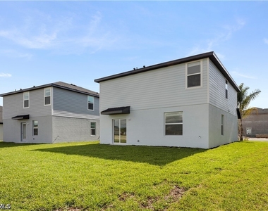 17392 Monte Isola Way - Photo Thumbnail 32
